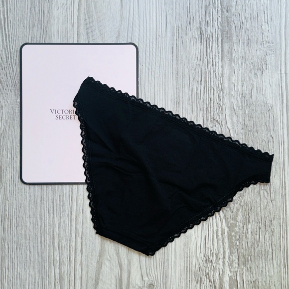 ♐️ Sagittarius Zodiac Symbol Lace Trim Panty Victoria Secret Small NWT - Picture 4 of 10